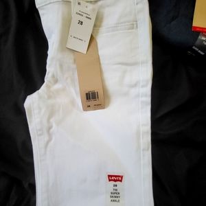 Levi's 28 White Ankle Skinny Jeans